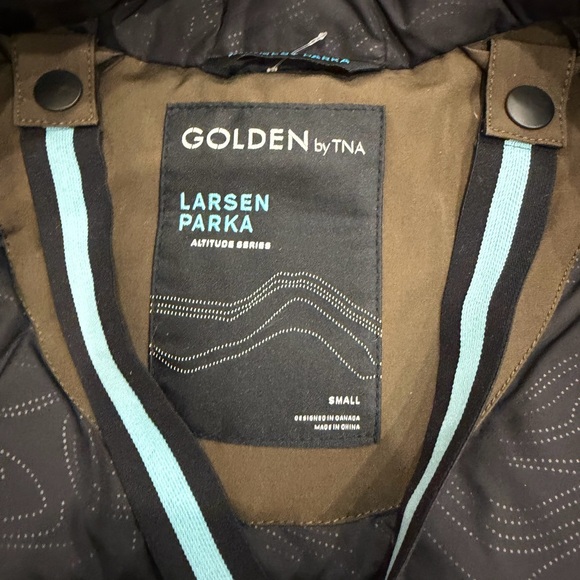 Women's TNA Hooded parka - Picture 3 of 6